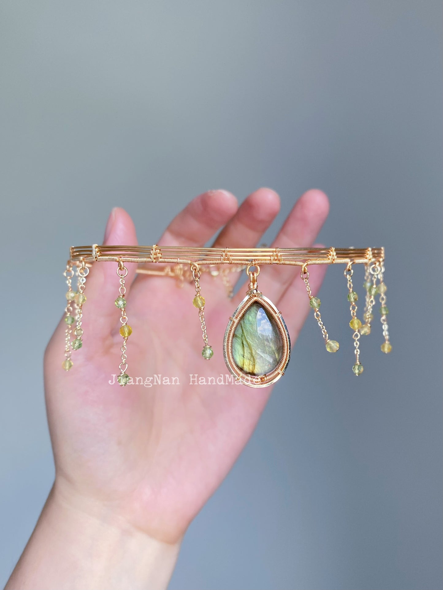 Handmade Green Yellow Labrodorite Choker - Wire Wrapped Jewelry