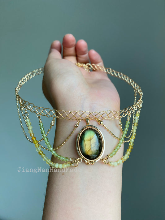 Handmade Yellow Green Labradorite Choker - Wire Wrapped Jewelry