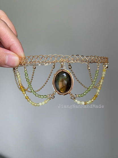 Handmade Yellow Green Labradorite Choker - Wire Wrapped Jewelry