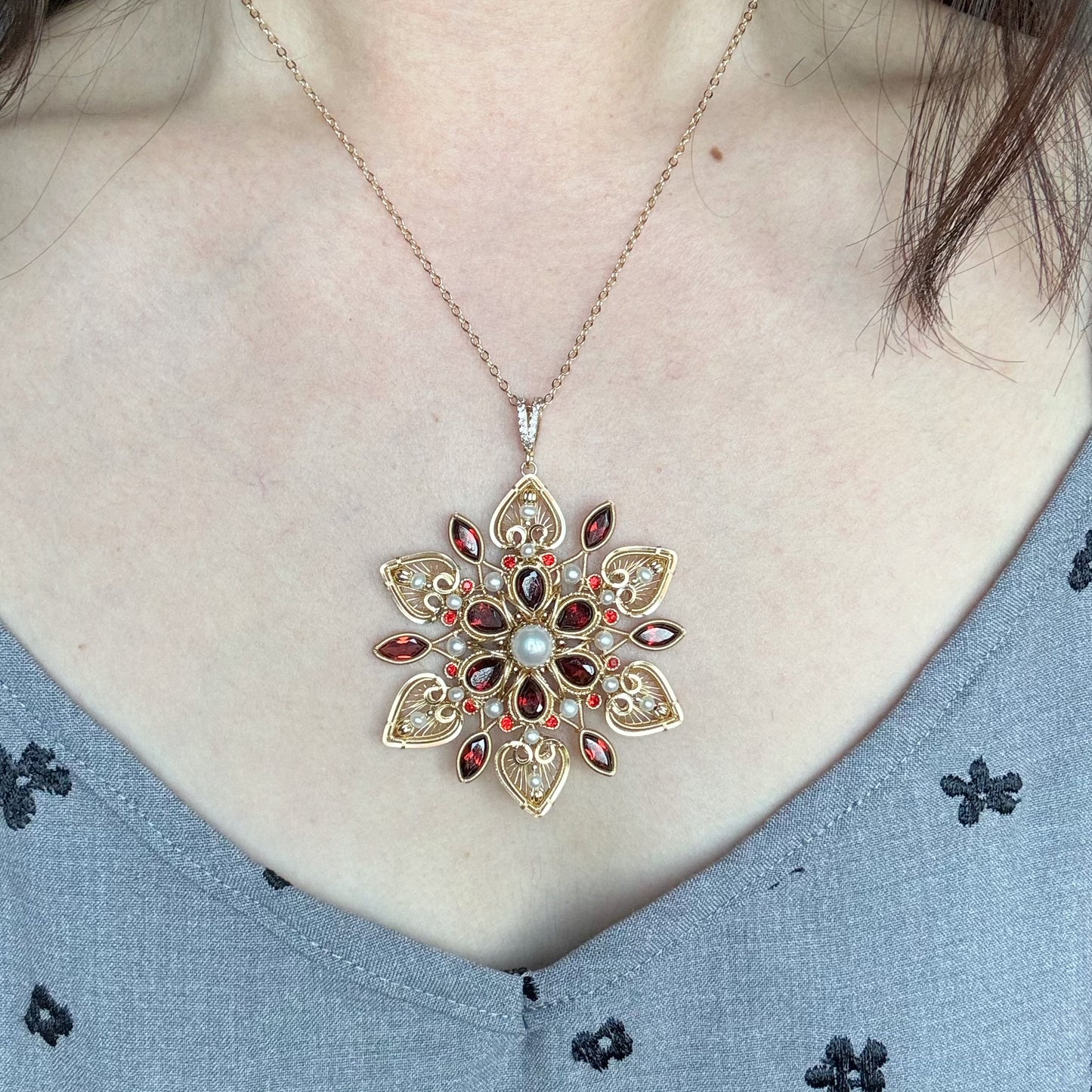 [Lotus] Handmade Red Garnet Flower Necklace - Wire Wrapped Jewelry