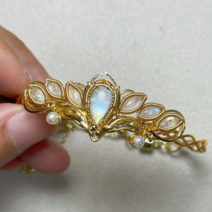 [Lotus] Handmade Moonstone Bracelet -Wire Wrapped Jewelry